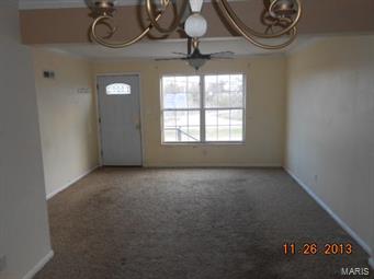 5028 Heege Road St. Louis, MO 63123 - Photo 8 of 18 Gallery Image 8