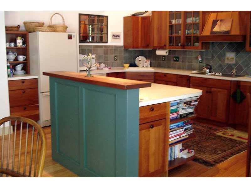 60 Pinkham Road New Harbor, ME 04554 - Photo 6 of 14 Kitchen.