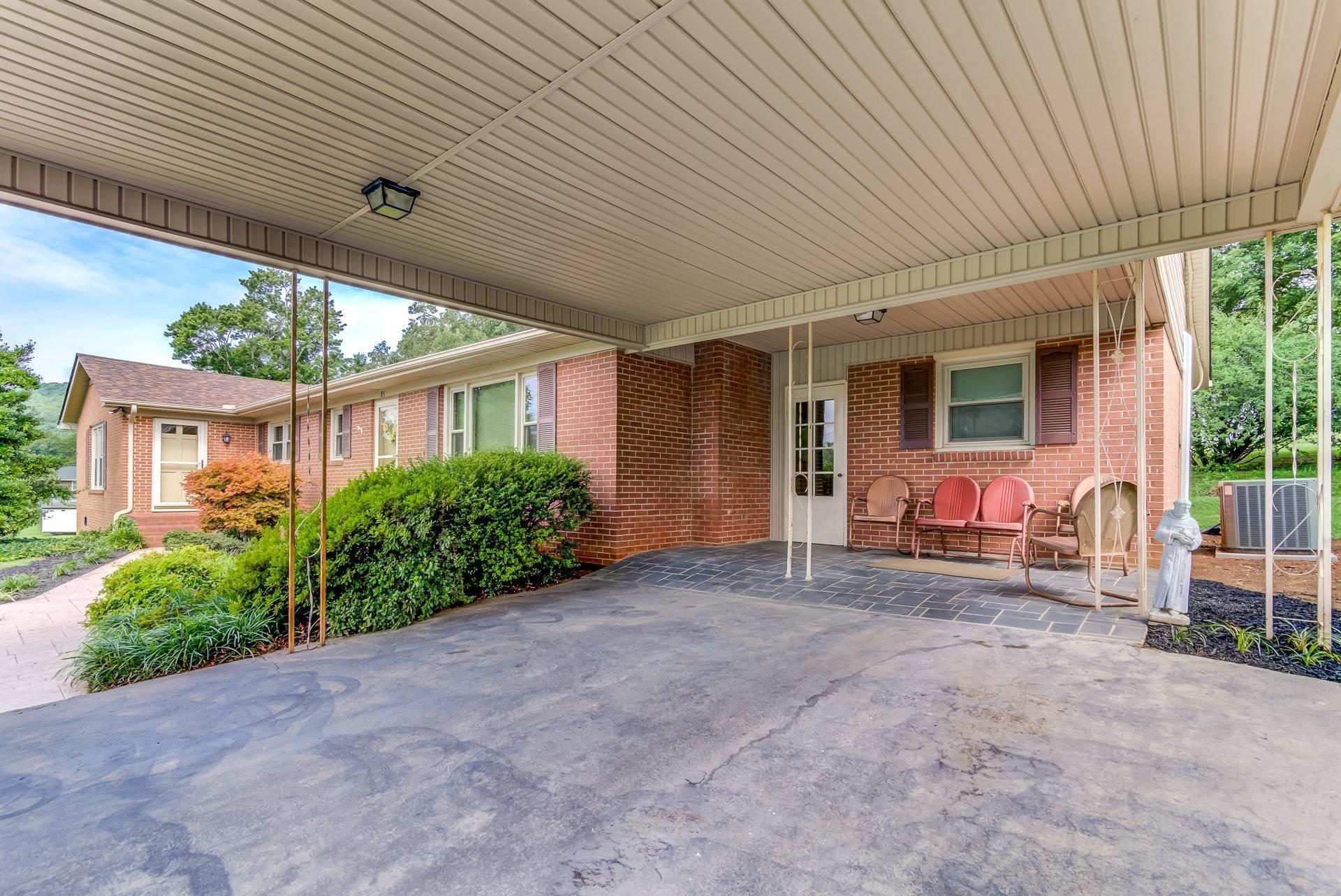 85 Meadowlark Road Rocky Mount, VA 24151 - Photo 3 of 32 003-322641-03-85 Meadowlark Rd Rocky Mou