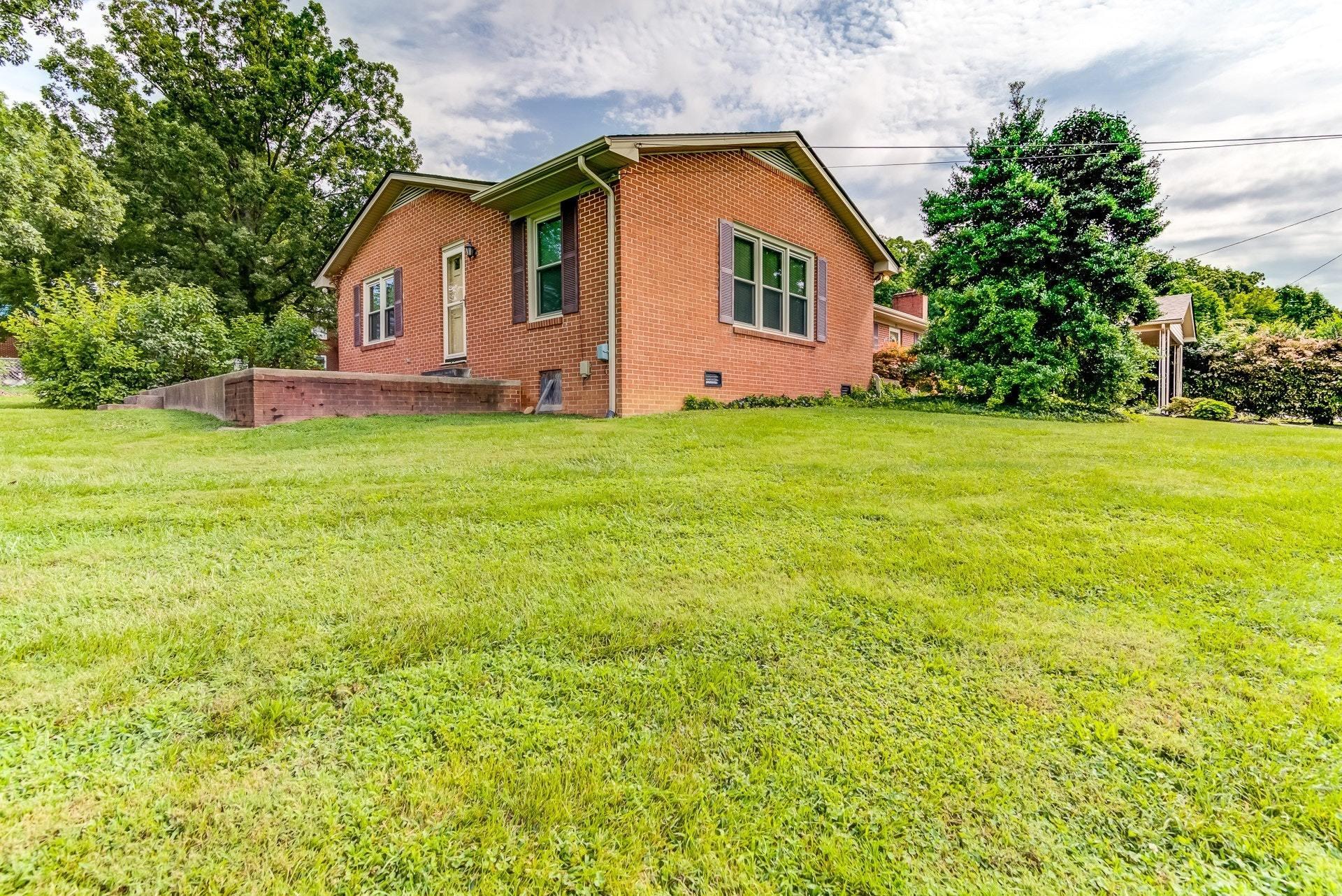 85 Meadowlark Road Rocky Mount, VA 24151 - Photo 31 of 32 033-322641-33-85 Meadowlark Rd Rocky Mou