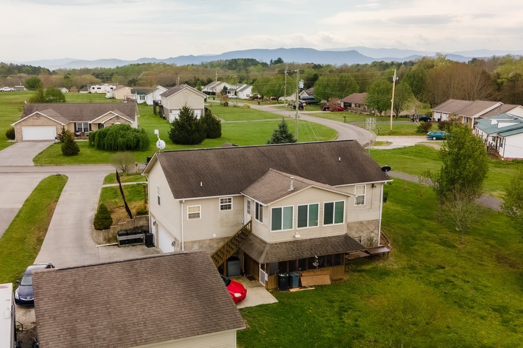 128 Ridgefield Drive Dandridge, TN 37725 - Photo 29 of 30 Gallery Image 29