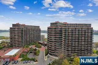 $1,495,000 | 100 Carlyle Drive, Unit 16 J/K N, Cliffside Park, NJ 07010