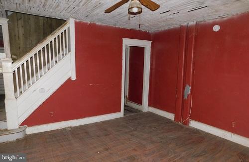421 East Locust Street Fleetwood, PA 19522 - Photo 2 of 7 Gallery Image 2