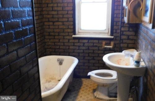 421 East Locust Street Fleetwood, PA 19522 - Photo 6 of 7 Gallery Image 6