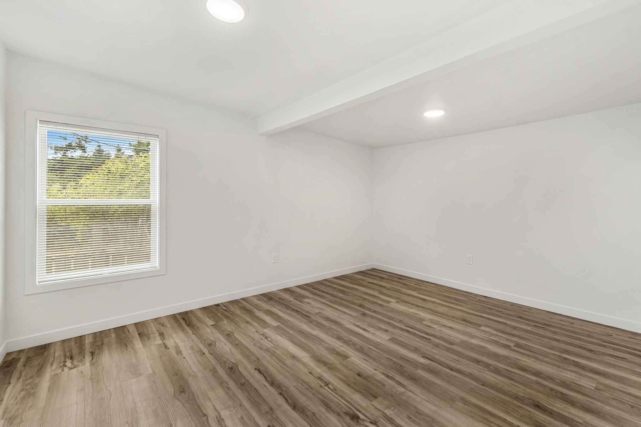 2470 Eye Street Arcata, CA 95521 - Photo 21 of 43 22-web-or-mls-DSC09635-HDR