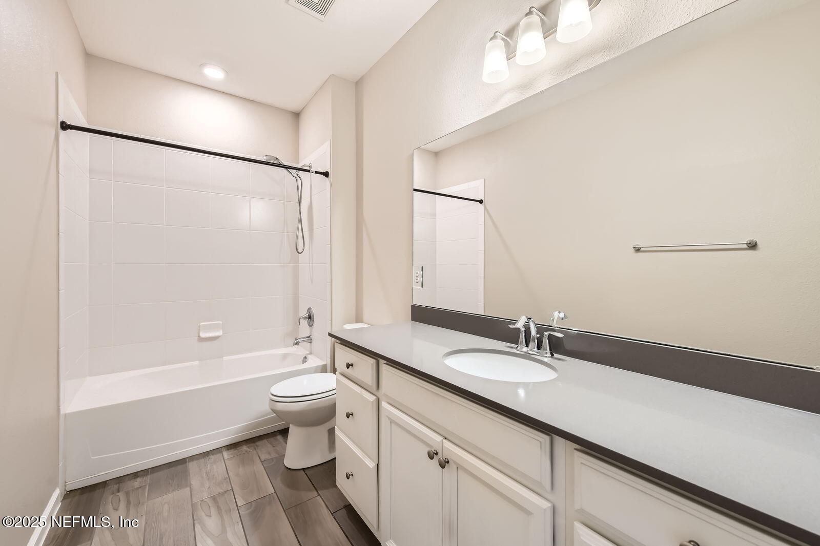 3902 Arbor Mill Circle Orange Park, FL 32065 - Photo 22 of 26 3902 Arbor Mill Cir - Web Quality - 022