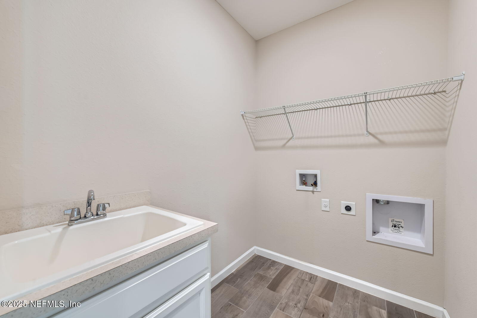 3902 Arbor Mill Circle Orange Park, FL 32065 - Photo 23 of 26 3902 Arbor Mill Cir - Web Quality - 023