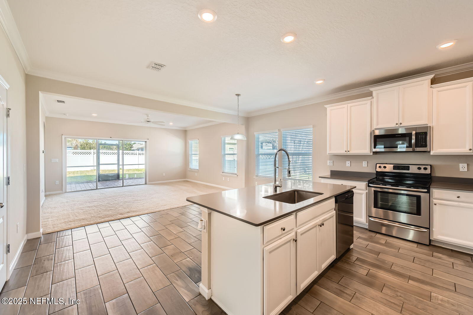 3902 Arbor Mill Circle Orange Park, FL 32065 - Photo 6 of 26 3902 Arbor Mill Cir - Web Quality - 009