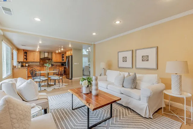 $1,975,000 | 3162 Paseo Robles, Pleasanton, CA 94566