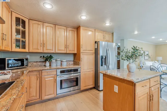 $1,975,000 | 3162 Paseo Robles, Pleasanton, CA 94566