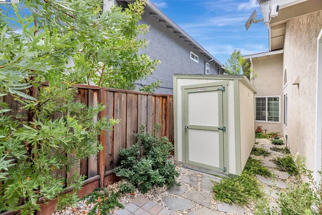 $1,975,000 | 3162 Paseo Robles, Pleasanton, CA 94566