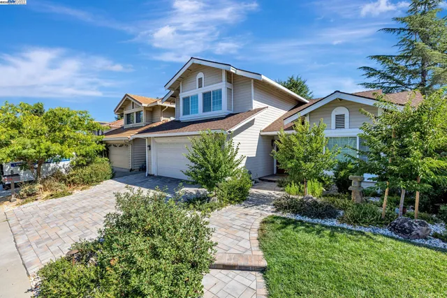 $1,975,000 | 3162 Paseo Robles, Pleasanton, CA 94566