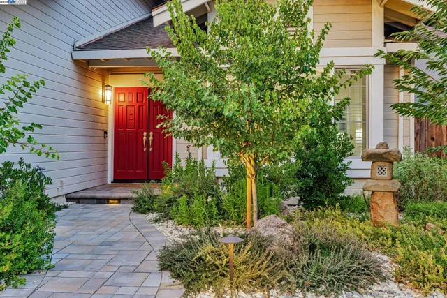 $1,975,000 | 3162 Paseo Robles, Pleasanton, CA 94566