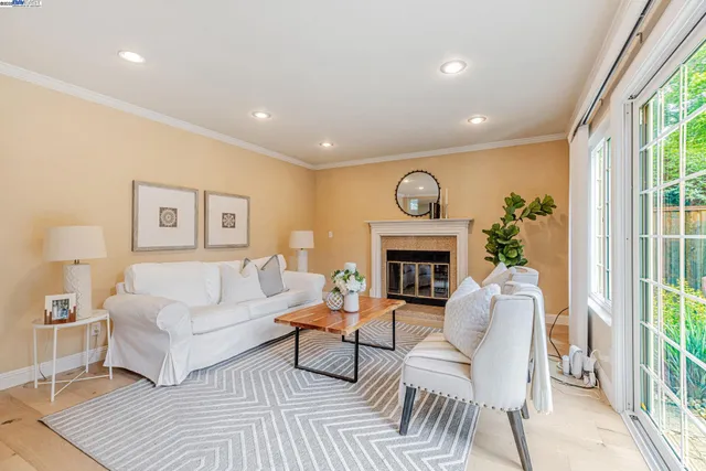 $1,975,000 | 3162 Paseo Robles, Pleasanton, CA 94566