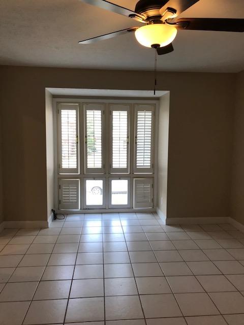 2312 15th Street, Unit B Columbus, GA 31906 - Photo 19 of 30 a view of an empty room and window