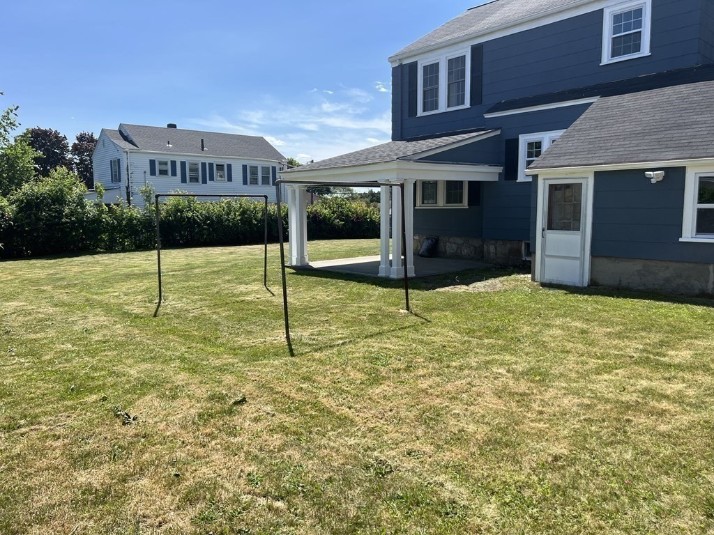 65 Larchwood Road Methuen, MA 01844 - Photo 8 of 35 Gallery Image 8