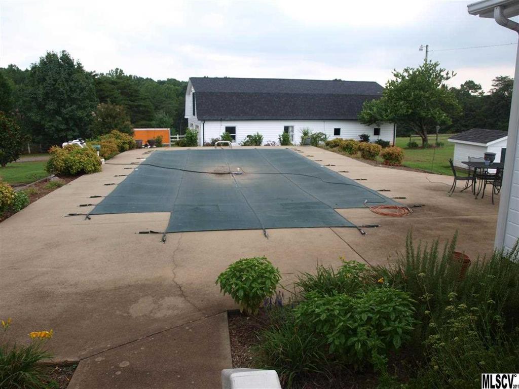2435 Elbow Road Newton, NC 28658 - Photo 11 of 25