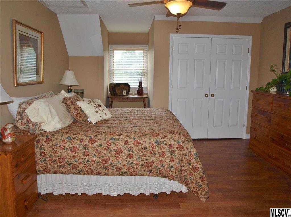 2435 Elbow Road Newton, NC 28658 - Photo 3 of 25