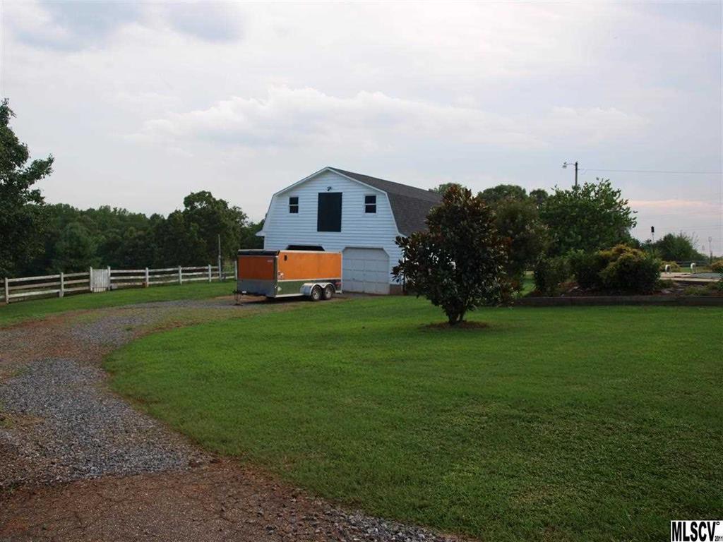 2435 Elbow Road Newton, NC 28658 - Photo 10 of 25