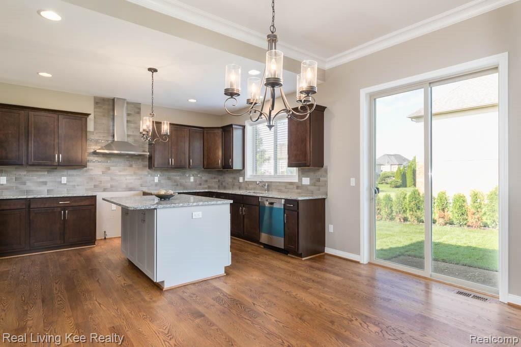 2715 Brook View Lane Troy, MI 48085 - Photo 9 of 41