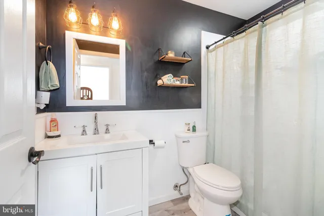 $269,900 | 16 Amy Drive, Harrisburg, PA 17112