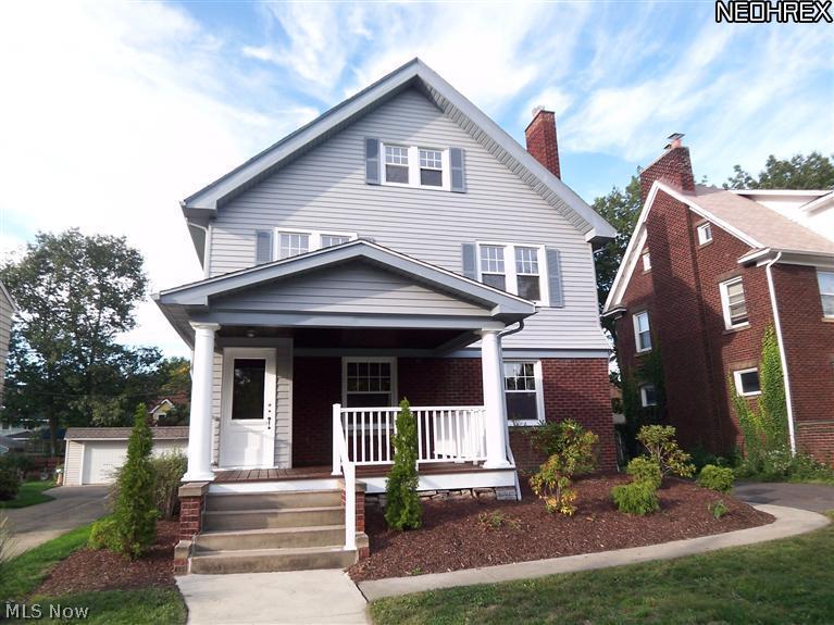 2995 Berkshire Road Cleveland, OH 44118 - Photo 1 of 22 Gallery Image 1