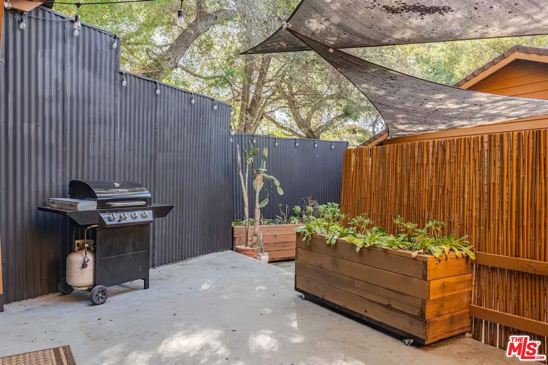 178 Muerdago Road Topanga, CA 90290 - Photo 13 of 73