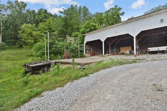 $349,900 | 19185 Highway East, Arcadia, MO 63621