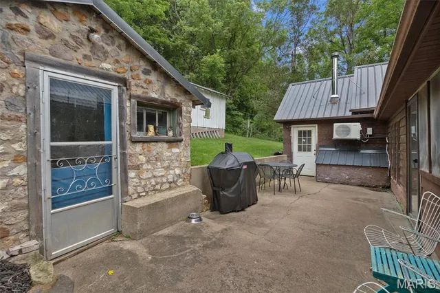 $349,900 | 19185 Highway East, Arcadia, MO 63621