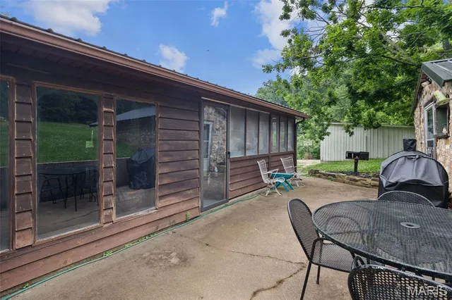 $349,900 | 19185 Highway East, Arcadia, MO 63621