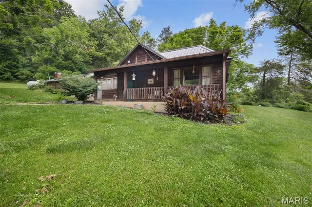 $349,900 | 19185 Highway East, Arcadia, MO 63621