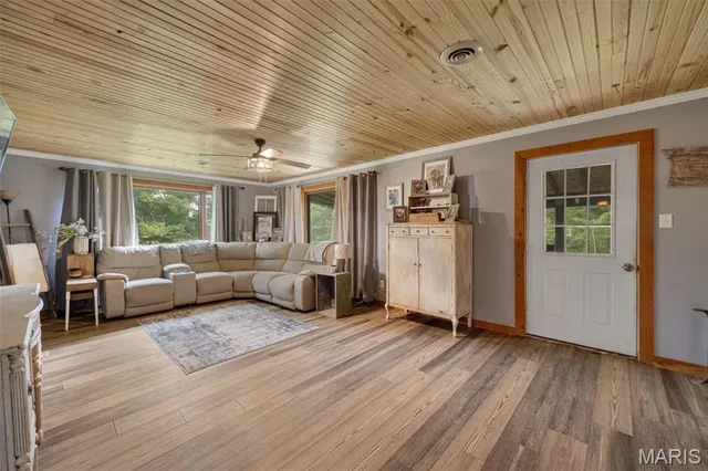 $349,900 | 19185 Highway East, Arcadia, MO 63621