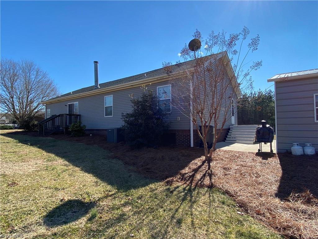 1130 Fred Merritt Road King, NC 27021 - Photo 12 of 50