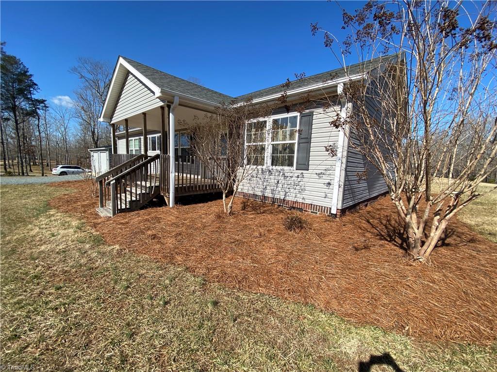 1130 Fred Merritt Road King, NC 27021 - Photo 3 of 50
