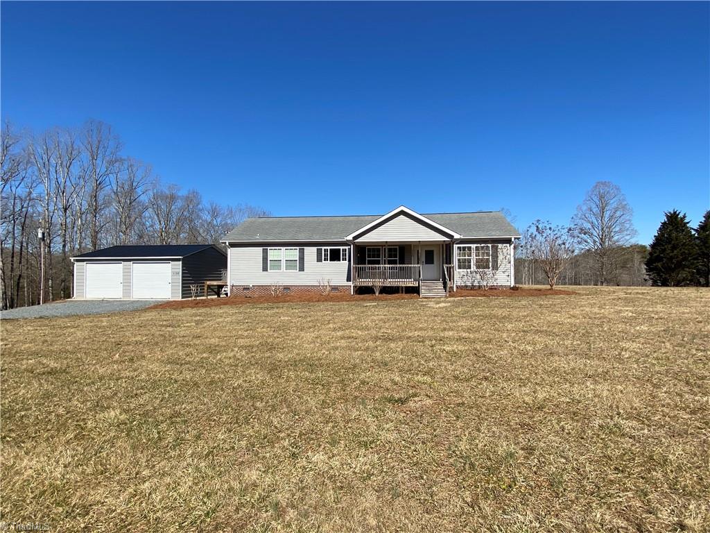 1130 Fred Merritt Road King, NC 27021 - Photo 5 of 50