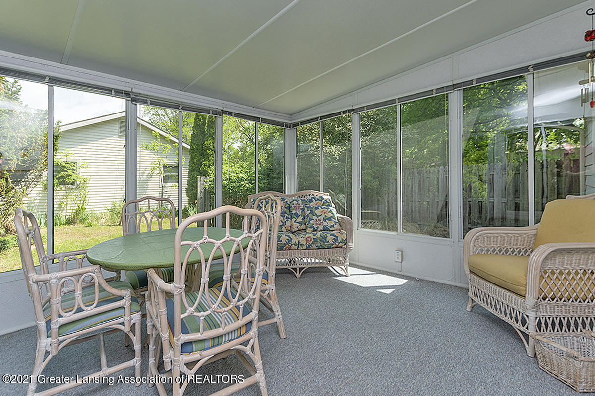 1337 Marble Road East Lansing, MI 48823 - Photo 23 of 26 23
