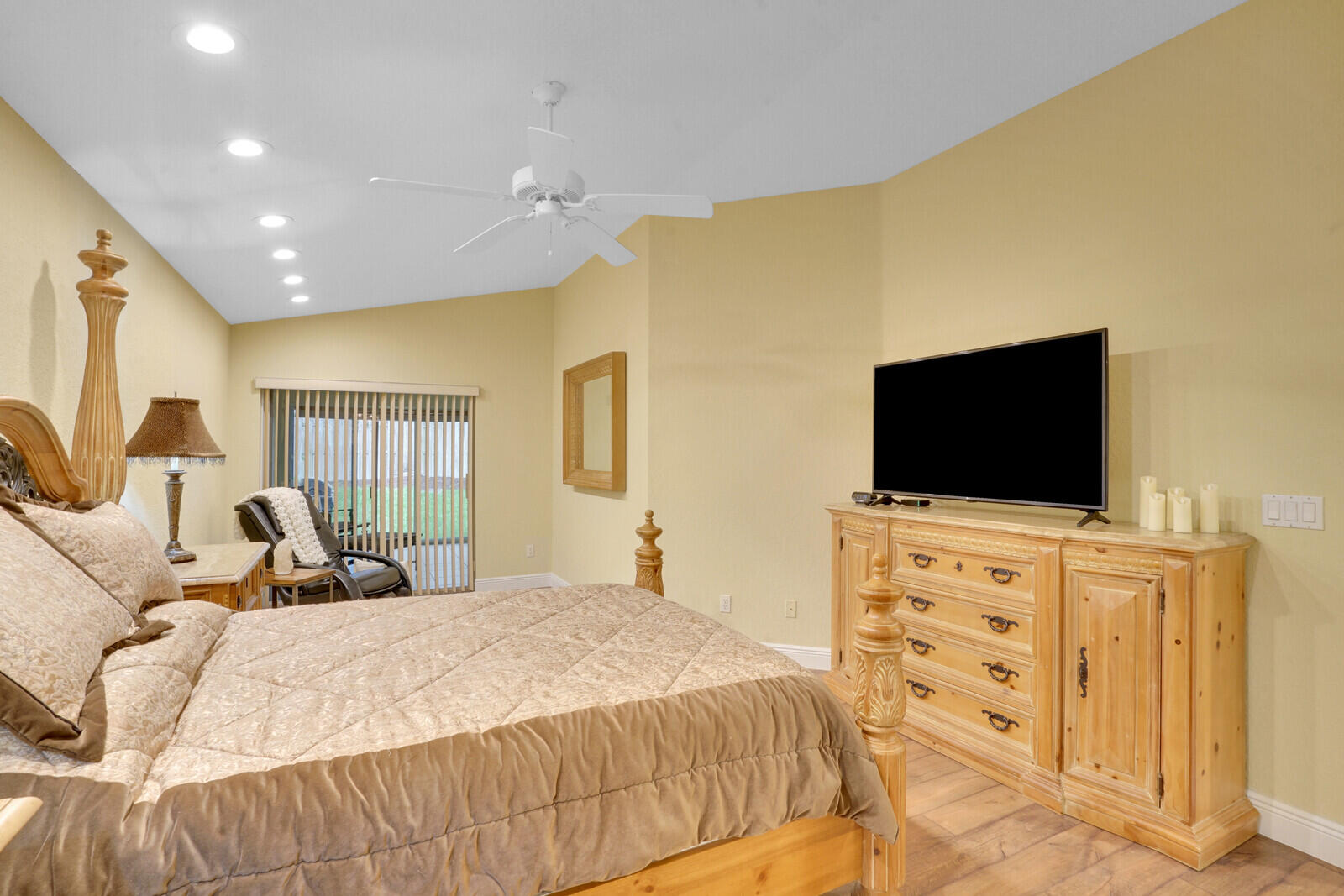 12878 Hampton Lakes Circle Boynton Beach, FL 33436 - Photo 18 of 28 24_image_24_mls