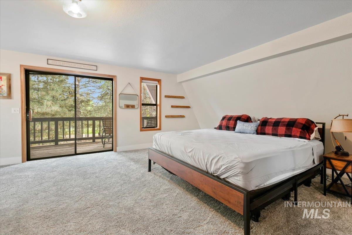 76 West Castle Creek Road Garden Valley, ID 83622 - Photo 17 of 46