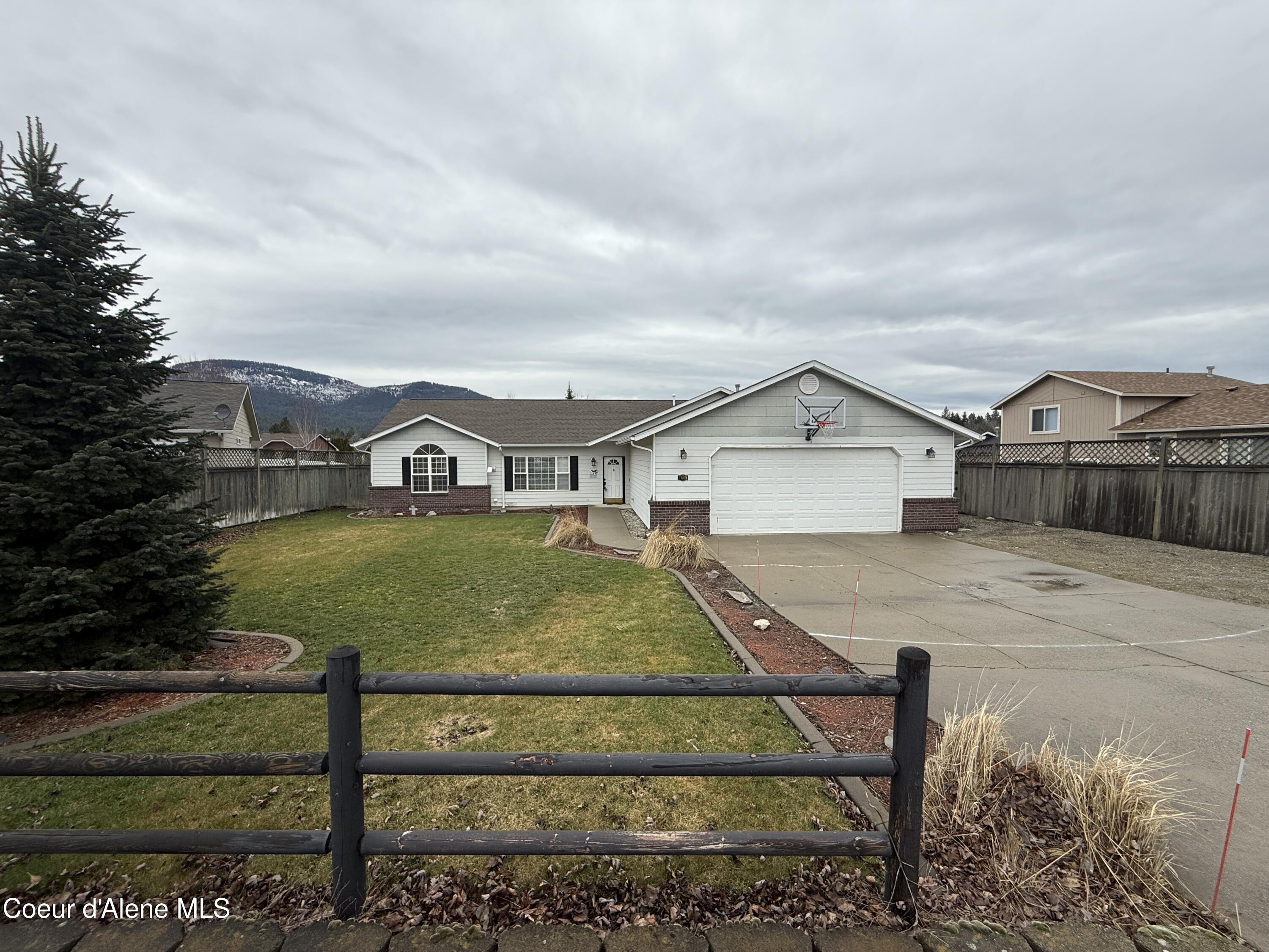 7605 Boekel Road Rathdrum, ID 83858 - Photo 1 of 27 Front