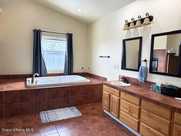 $525,000 | 7605 Boekel Road, Rathdrum, ID 83858