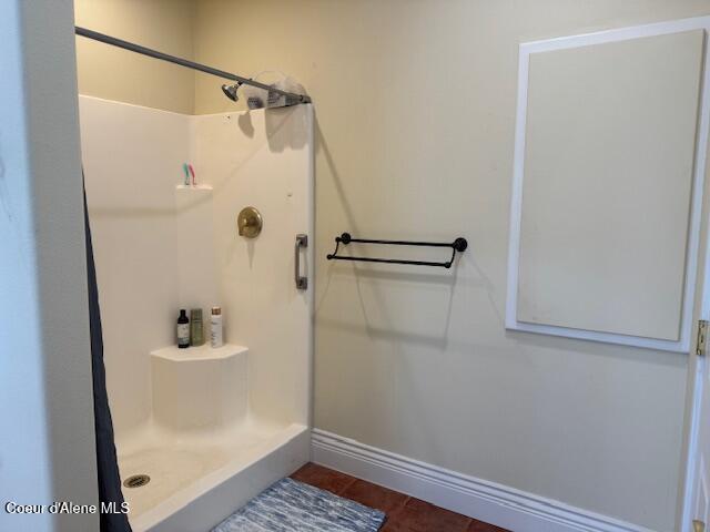 7605 Boekel Road Rathdrum, ID 83858 - Photo 19 of 27 Master Shower