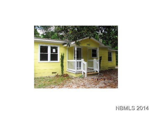 300 Half Moon Road New Bern, NC 28560 - Photo 1 of 7 Primary Photo