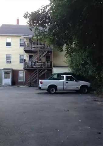 $1,700 | 107 Broad Street, Unit A, Marlborough, MA 01752