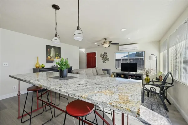 $389,000 | 13379 Lakeshore Drive, Clearlake, CA 95422