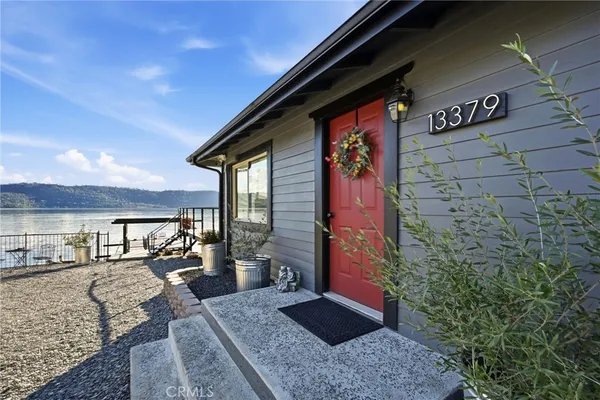 $389,000 | 13379 Lakeshore Drive, Clearlake, CA 95422