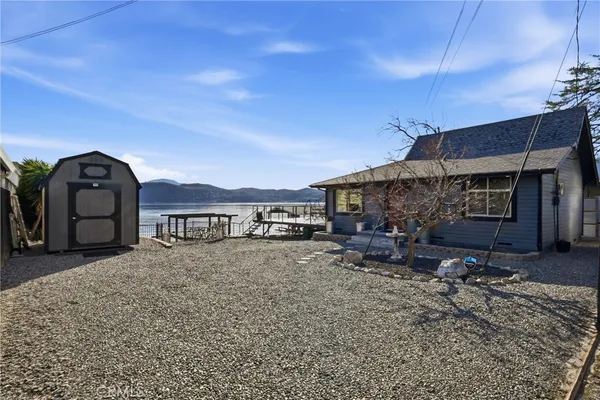 $389,000 | 13379 Lakeshore Drive, Clearlake, CA 95422