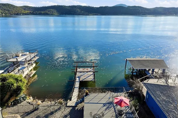 $389,000 | 13379 Lakeshore Drive, Clearlake, CA 95422