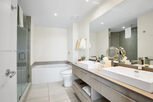 $829,000 | 4010 South Ocean Drive, Unit R708, Hollywood, FL 33019