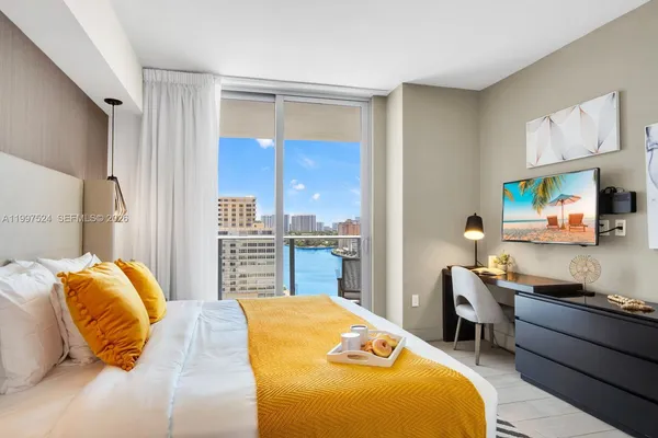 $829,000 | 4010 South Ocean Drive, Unit R708, Hollywood, FL 33019