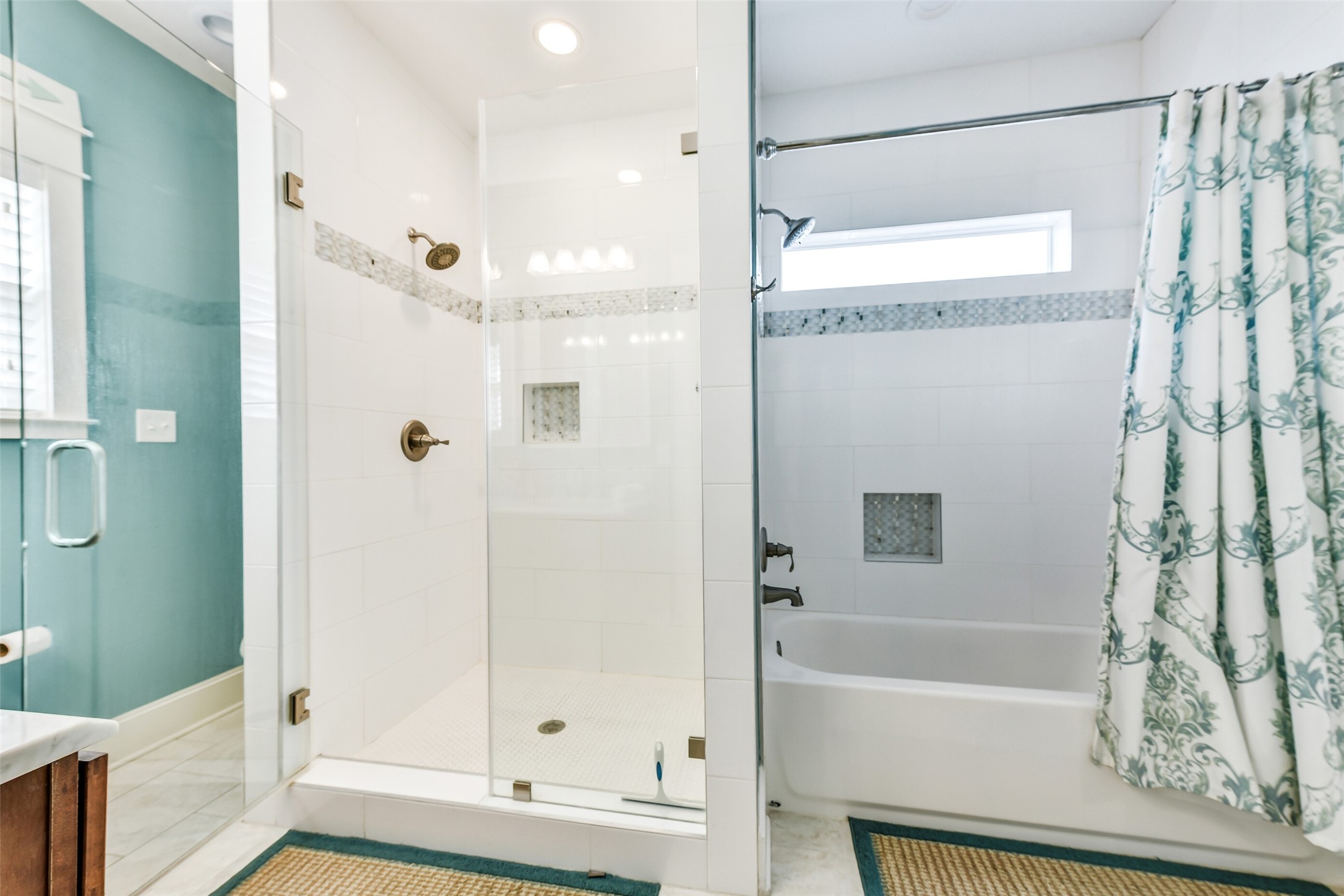 3807 Avenue R Galveston, TX 77550 - Photo 29 of 46 View of the separate shower and tub/shower combo with gorgeous tile surround.